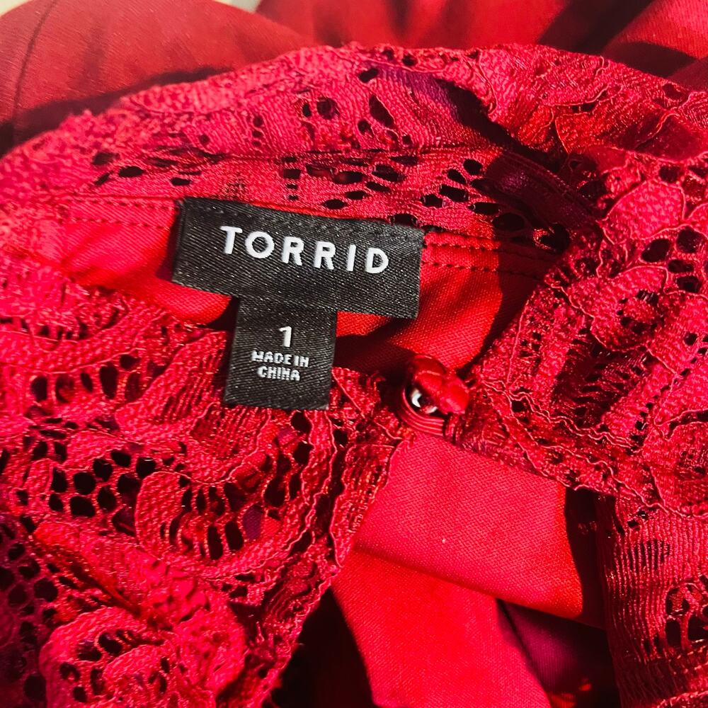 Torrid Lace Detail Cullottes Jumpsuit Size 1X Red - Picture 4 of 7
